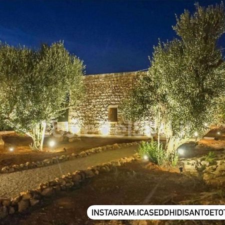 I Caseddhi Di Santo E Toto Torre Suda Exterior photo